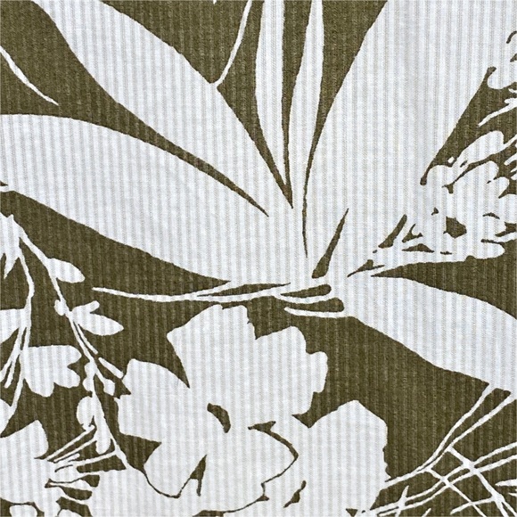 Lauren Ralph Lauren Green Floral Printed Top - Size XS - Picture 3 of 6